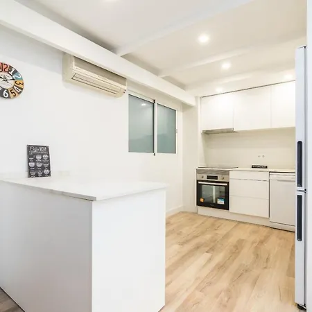 Hb - Plaza Luceros Playa Loft Com Alicante